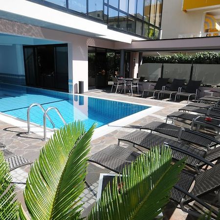 Hotel Ambassador ริชโชเน ภายนอก รูปภาพ